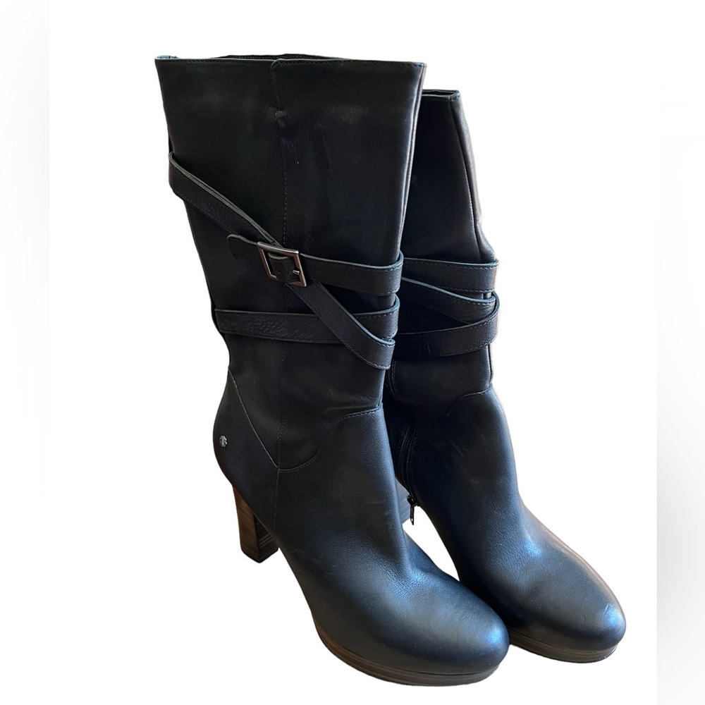 Ugg heel boot